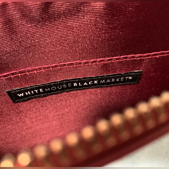 WHTE HOUSE BLACK MARKET BURGUNDY MOROCCAN FLORAL POUCH CLUTCH - Picture 3 of 5